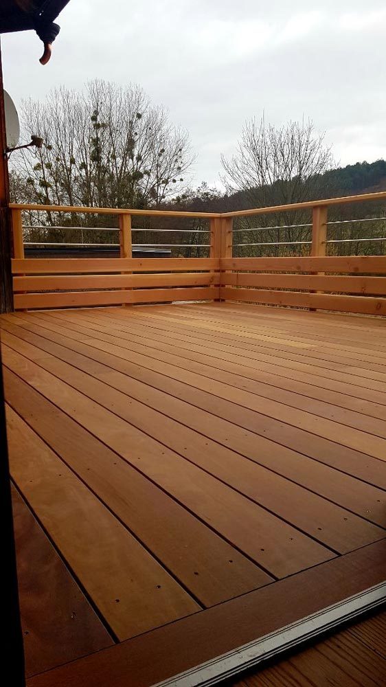 Platelage de terrasse en bois